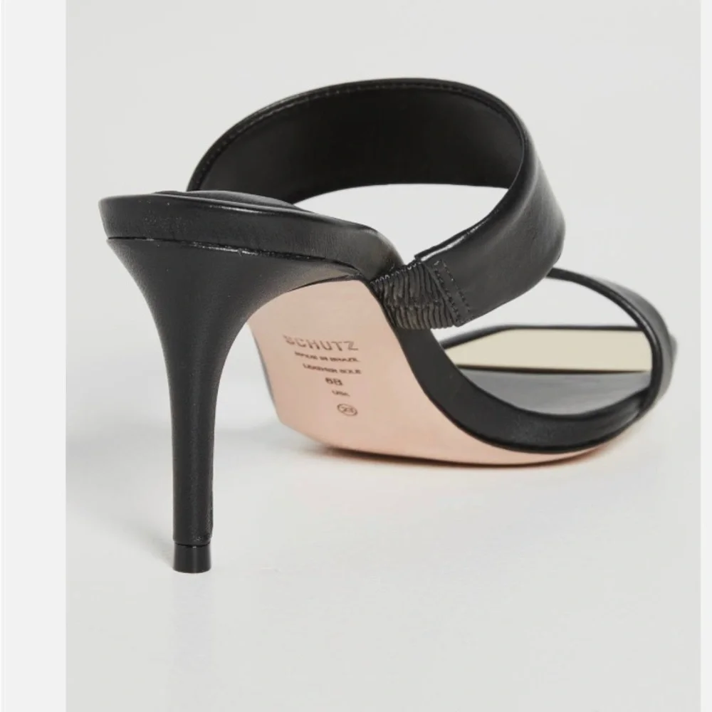 Schutz Aruana Black Heels Leather Sandal Size 10 Gold Accent EUC - Picture 2 of 10